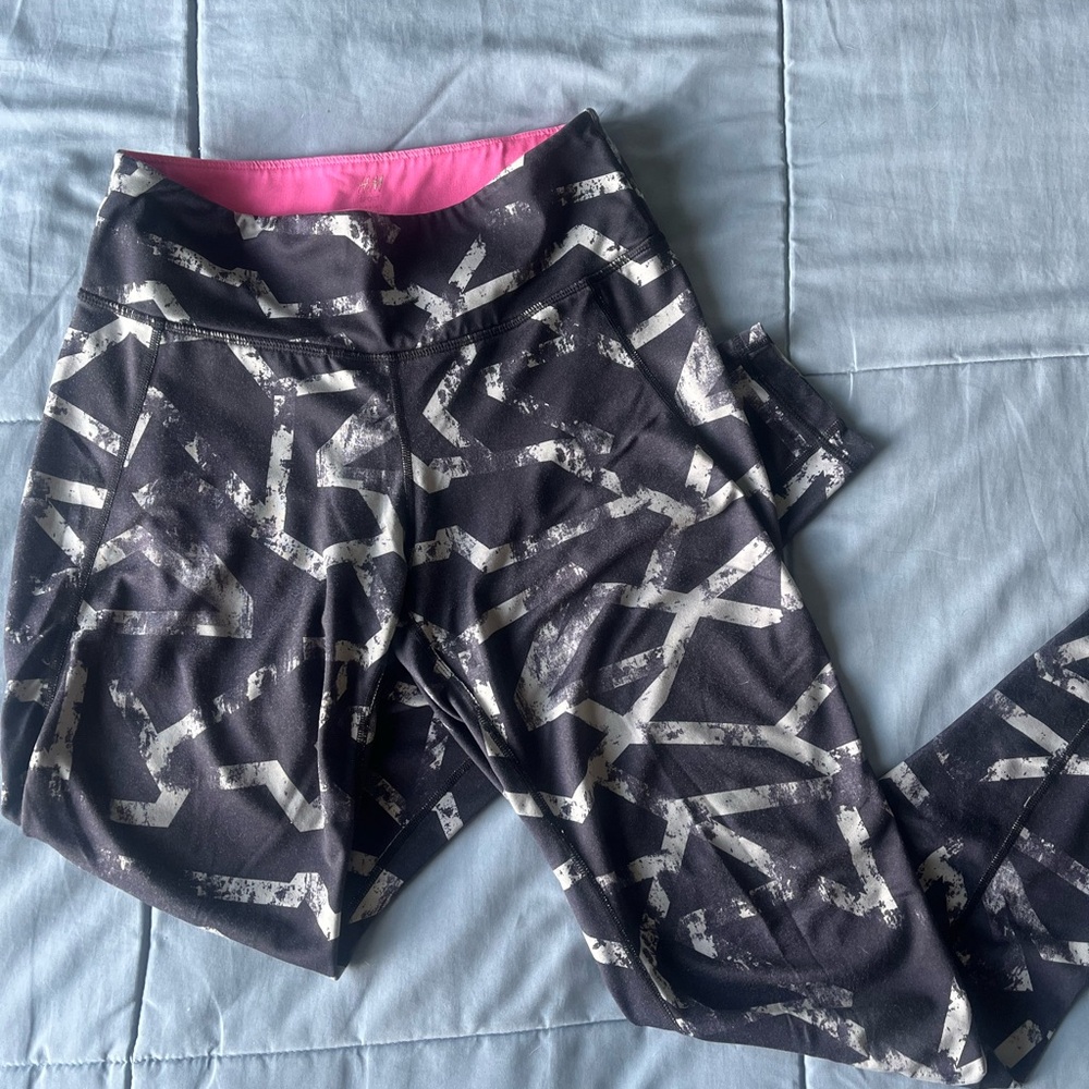 H&M Sport Leggings